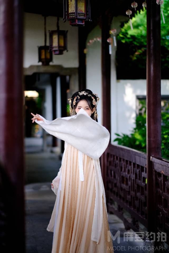 汉服模特