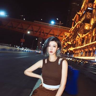 黑白模特