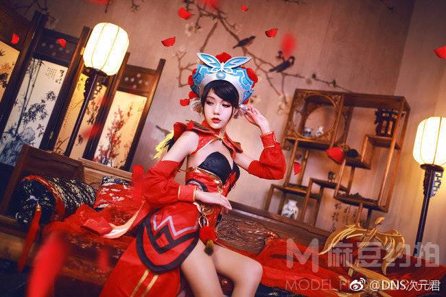 妆容模特