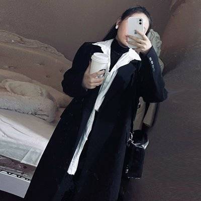 黑白模特