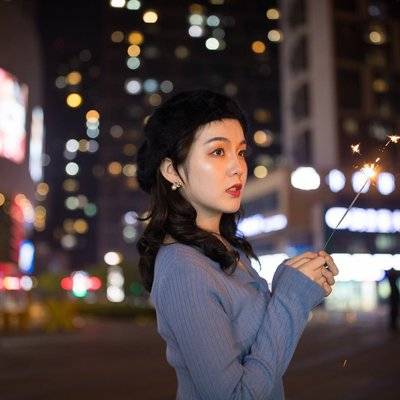 情绪模特