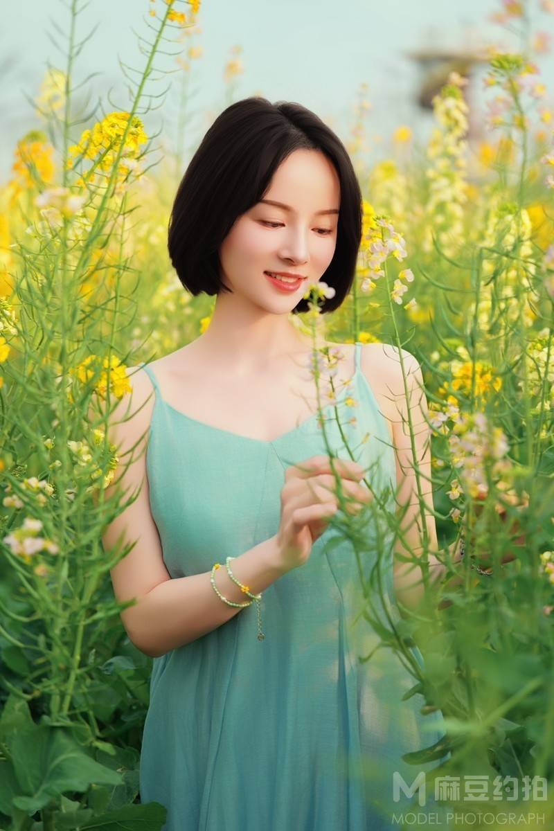 清新模特