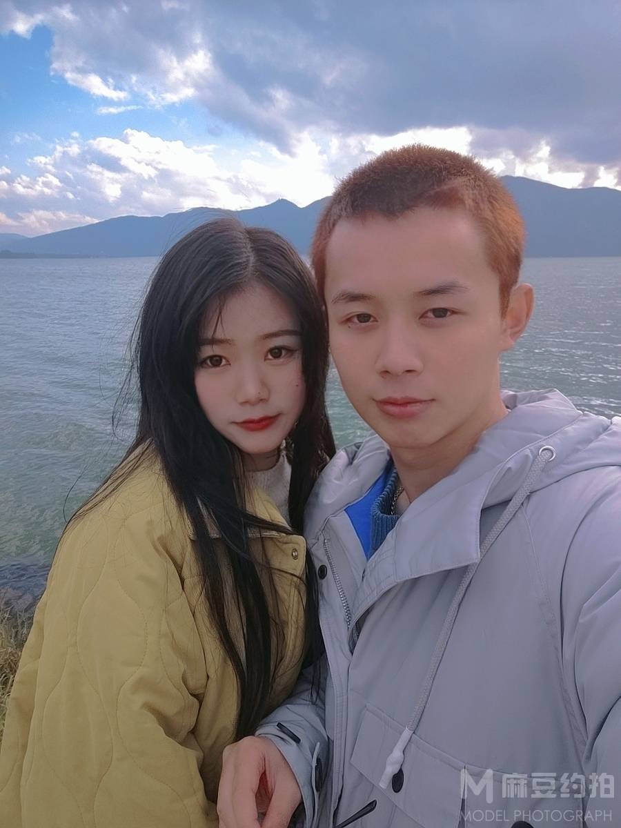 情侣模特