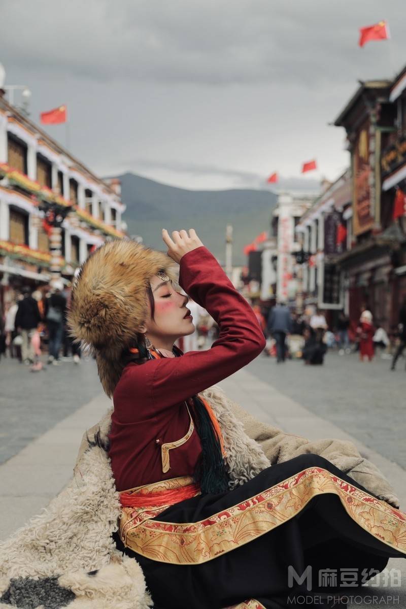 妆容模特