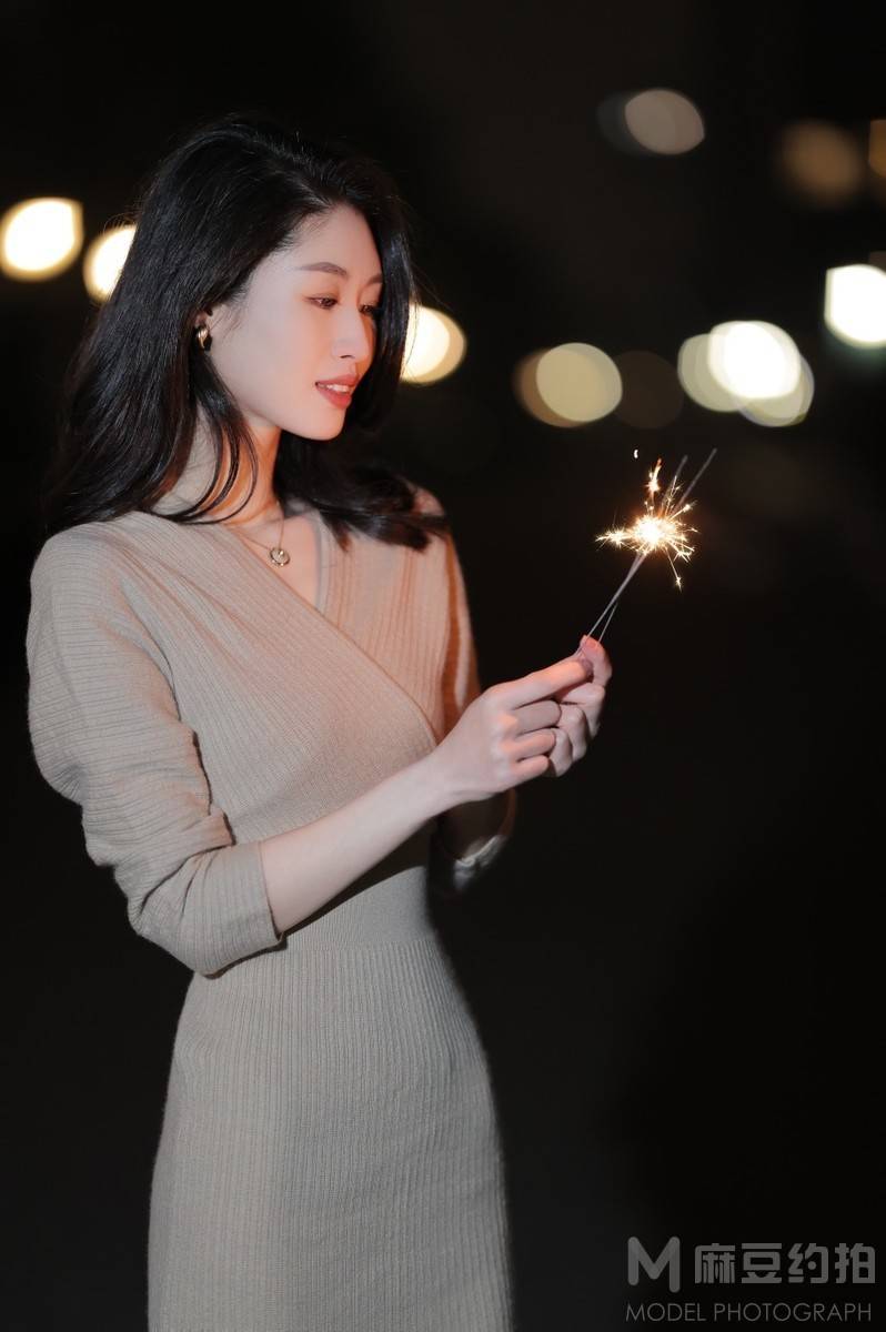夜景模特