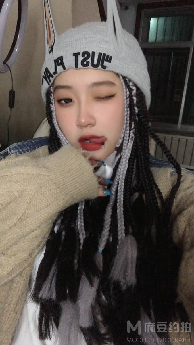 暗黑模特