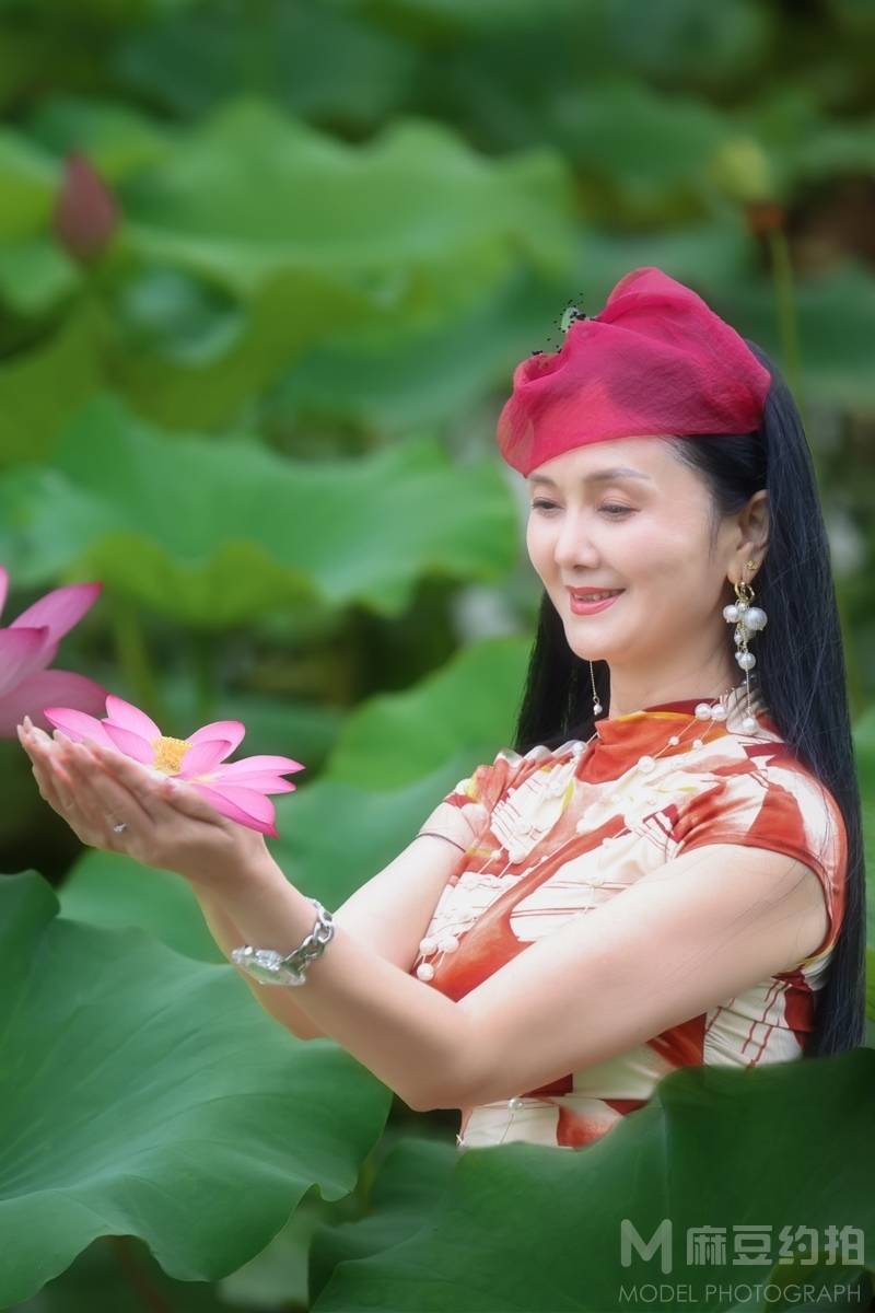 清新模特