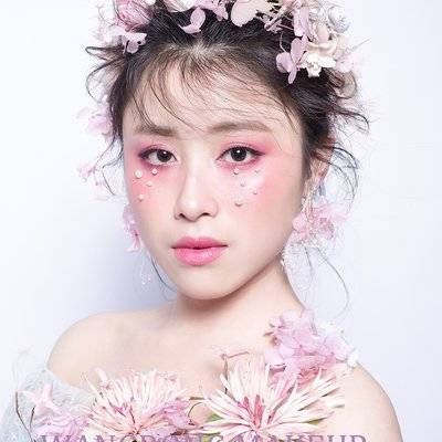 妆容模特