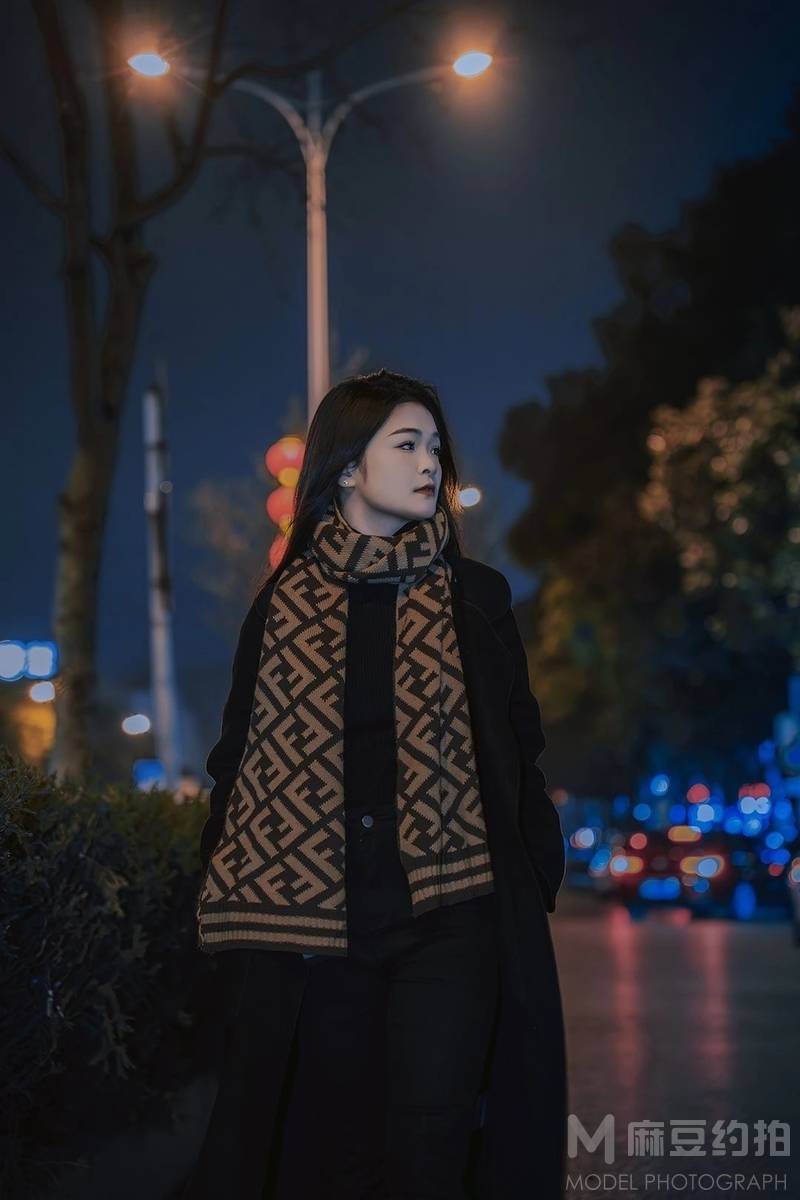 夜景模特