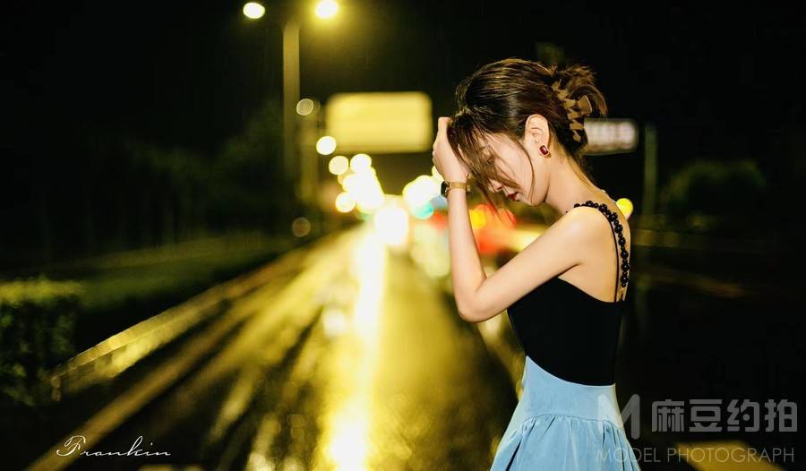夜景模特