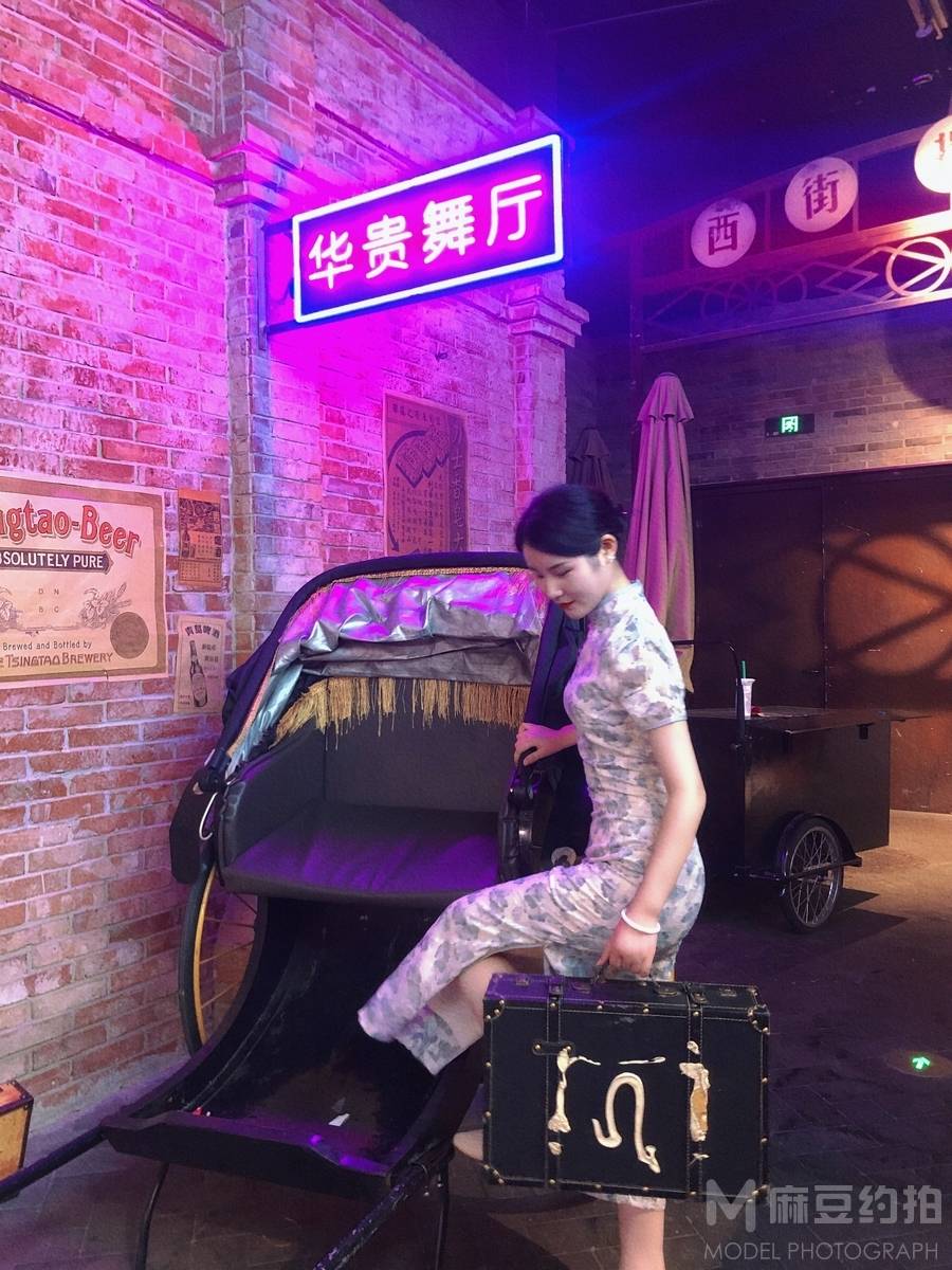 民国模特