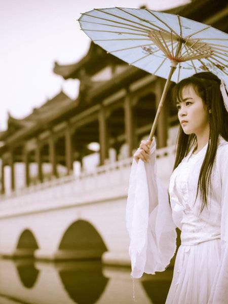 汉服模特