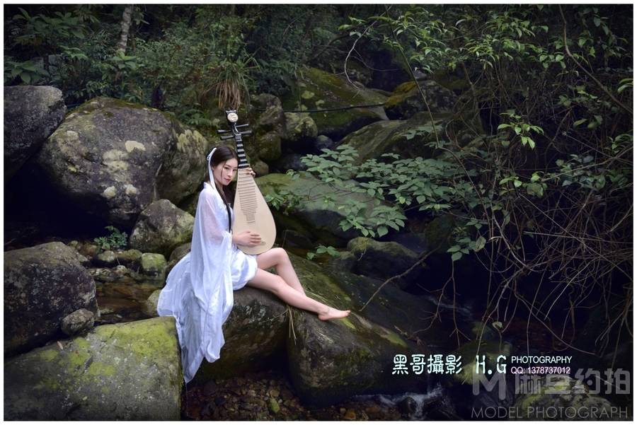 汉服模特