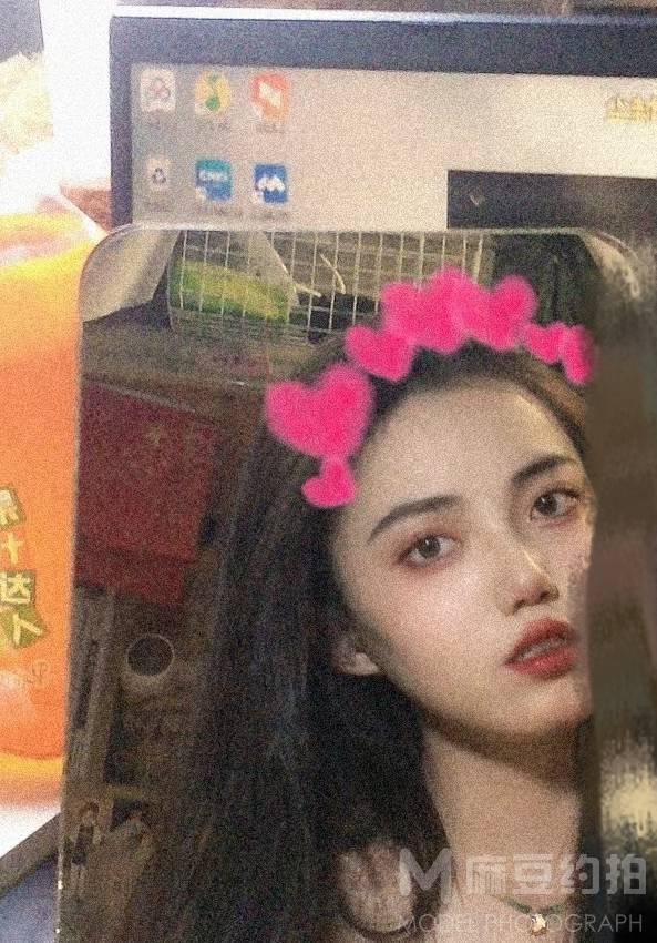 妆容模特