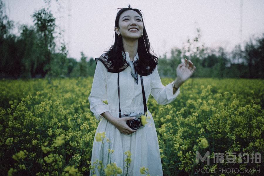 胶片模特