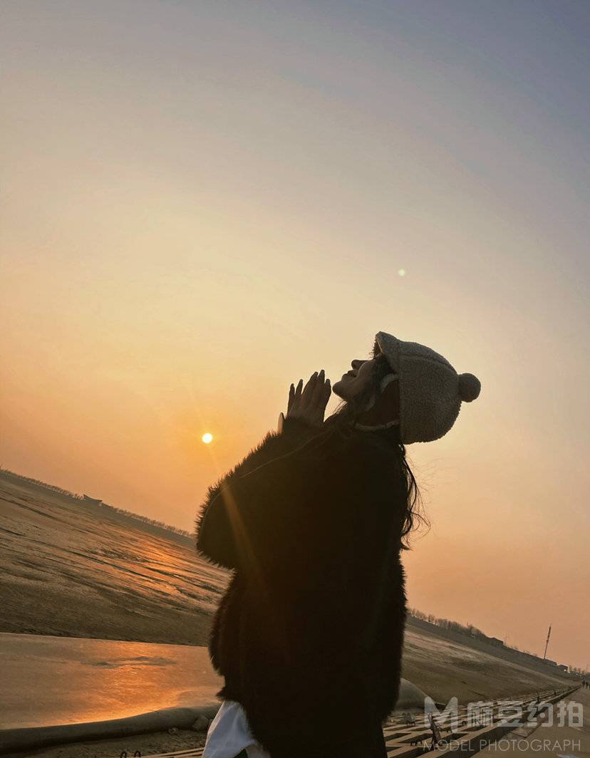 纪实模特