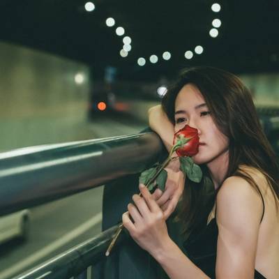 情绪模特