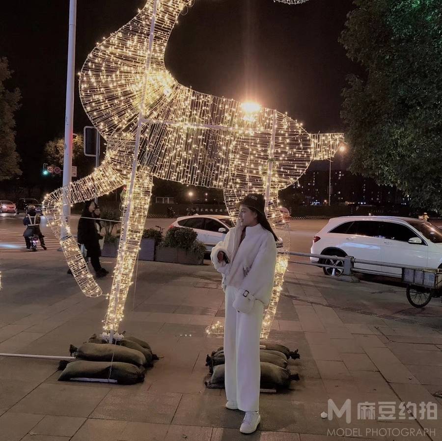 清新模特