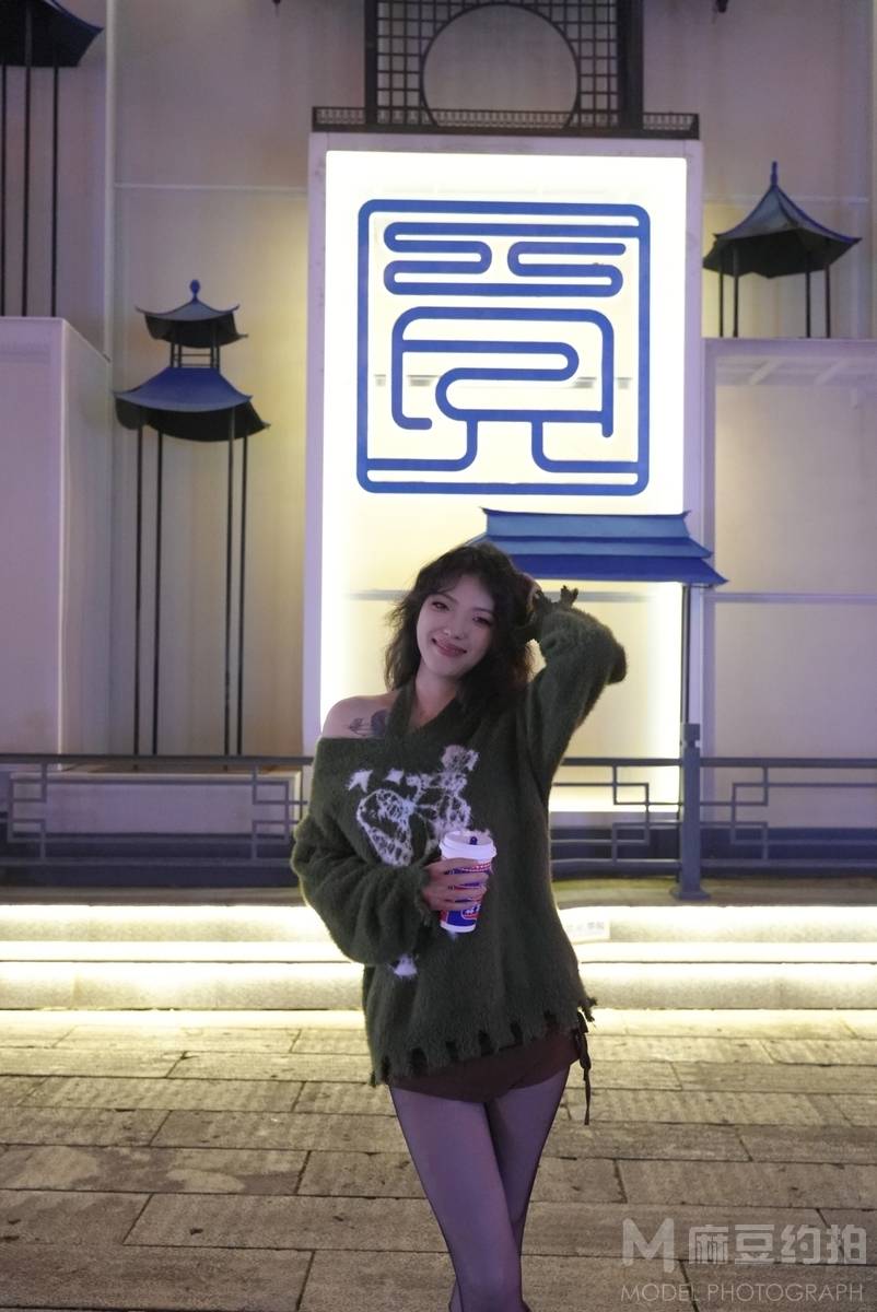 夜景模特
