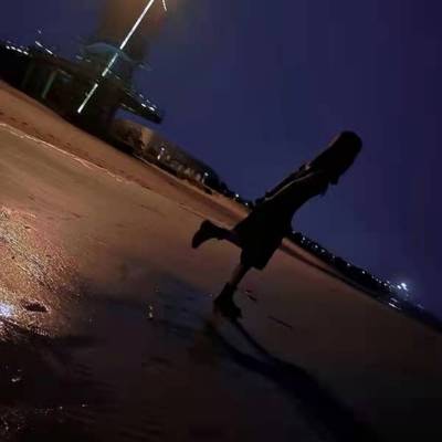 黑白模特