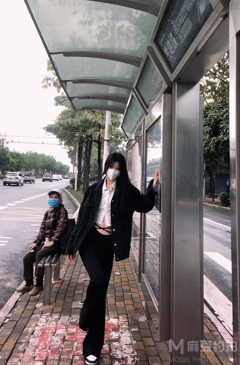 宝丽来模特