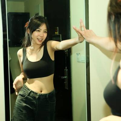 黑白模特