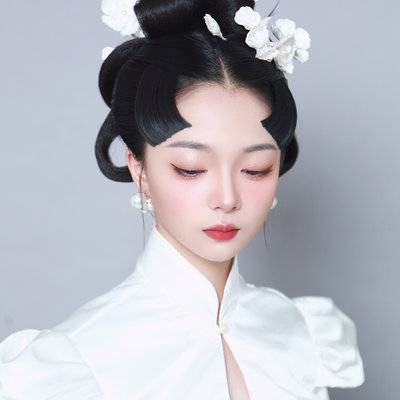 纪实模特