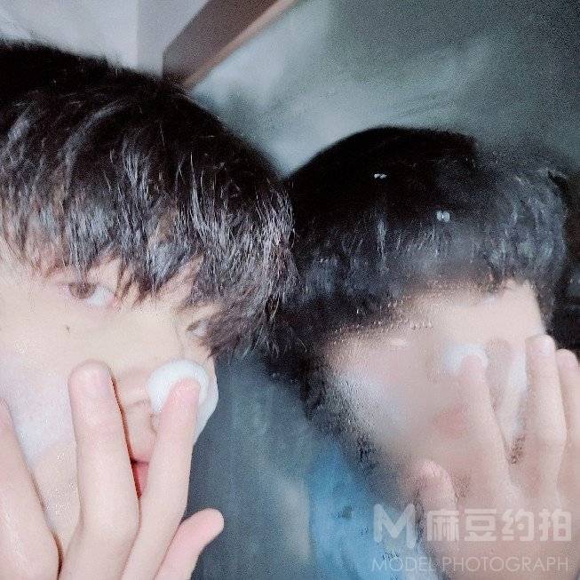 清新模特