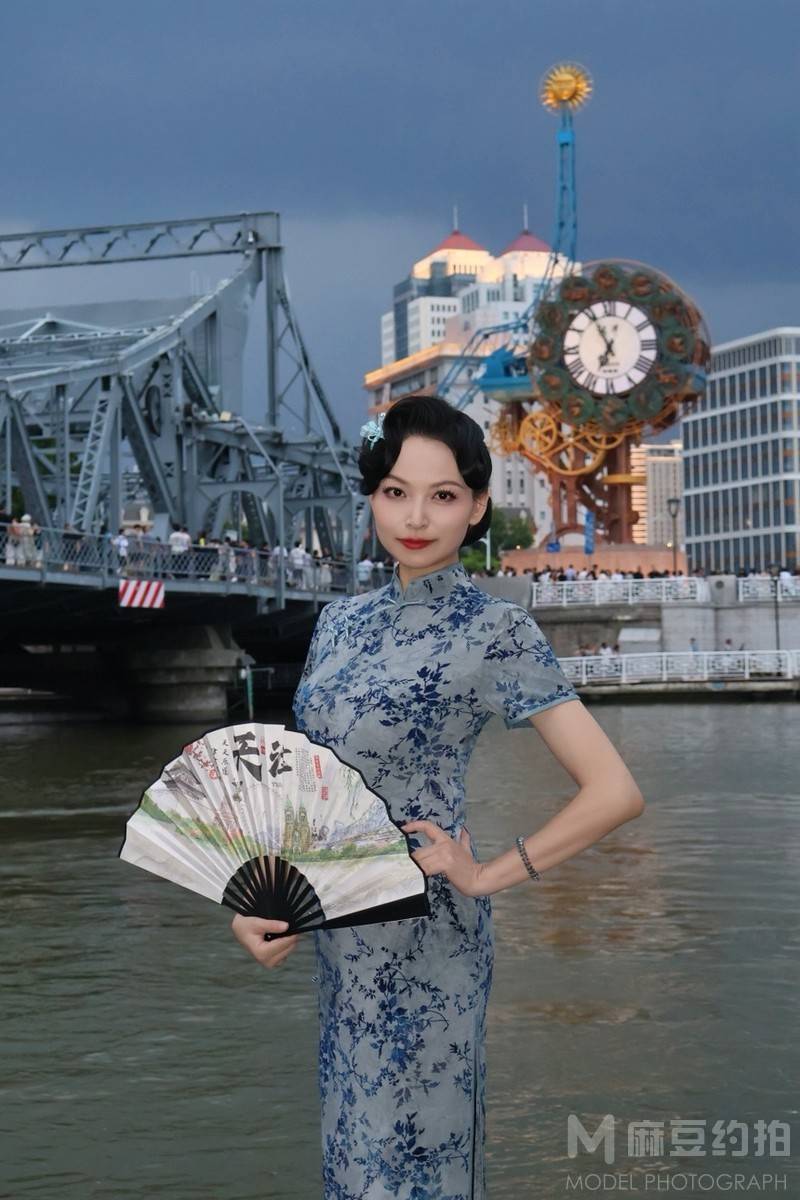 旗袍模特