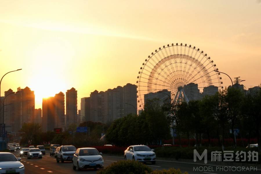 纪实模特