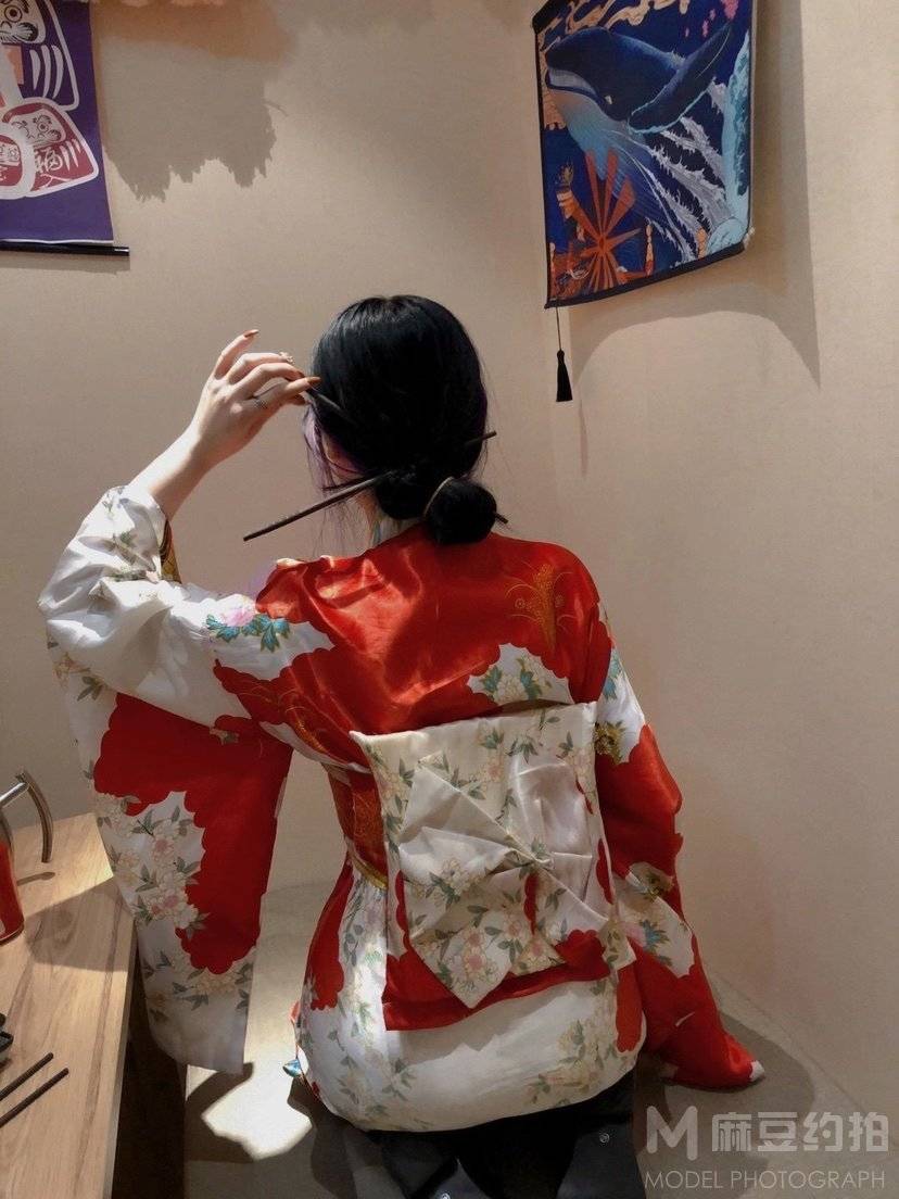 民国模特