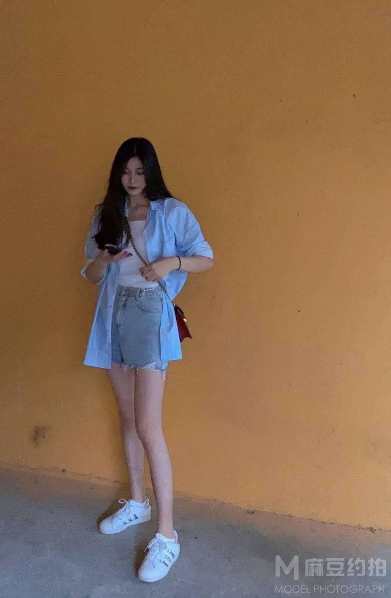 清新模特