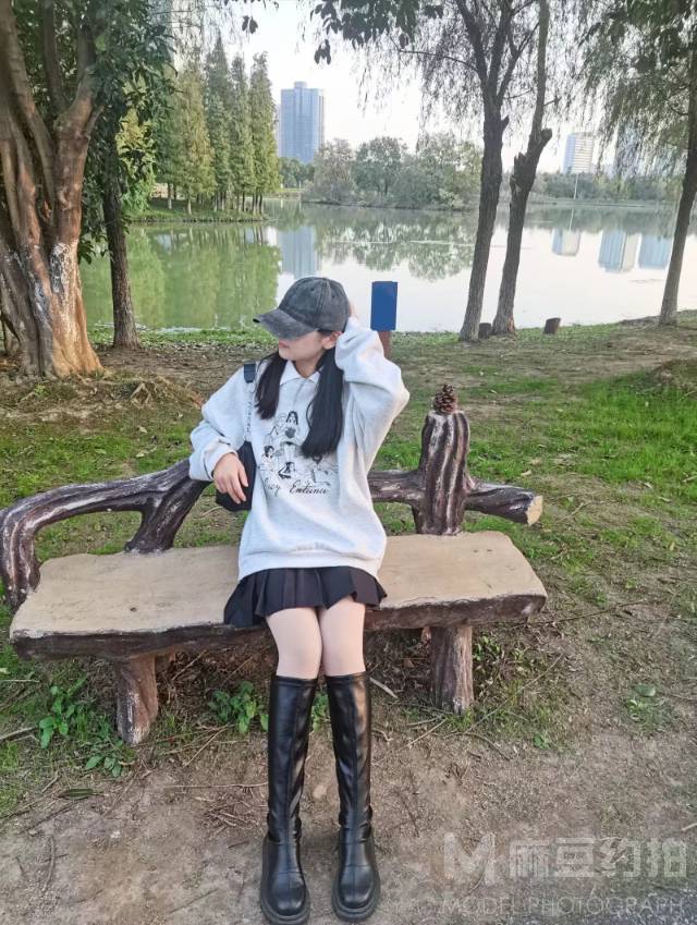 校园模特