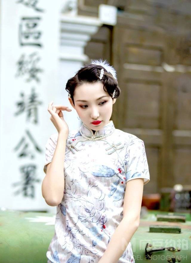 民国模特