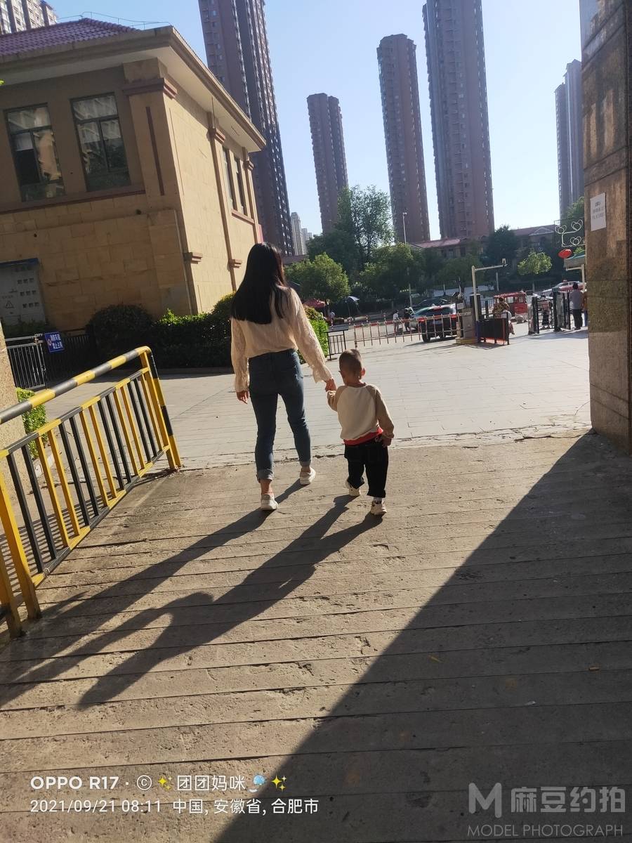 纪实模特