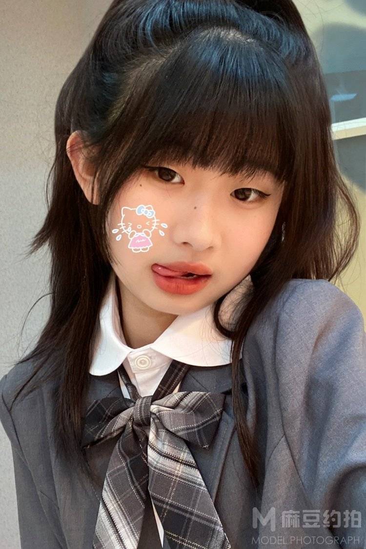 少女模特