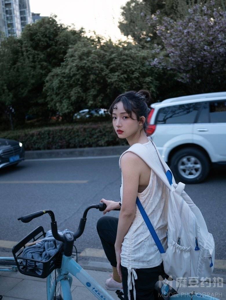 民国模特