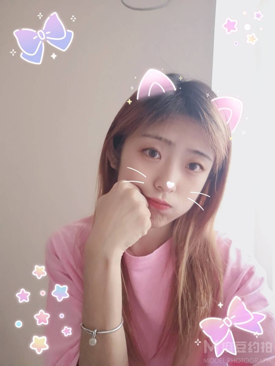 纪实模特