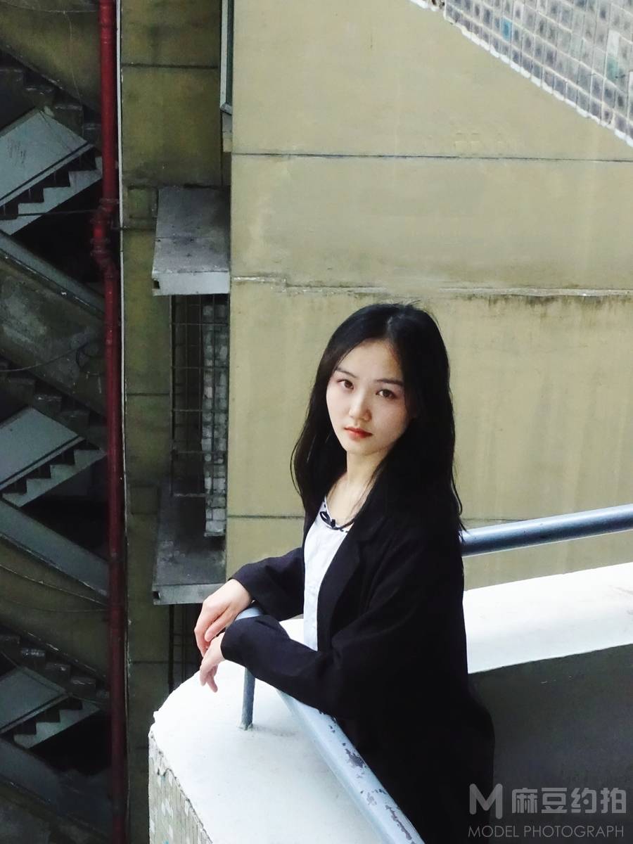 纪实模特