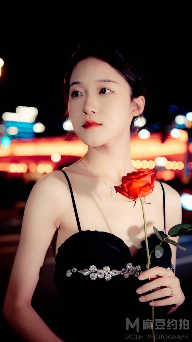 夜景模特