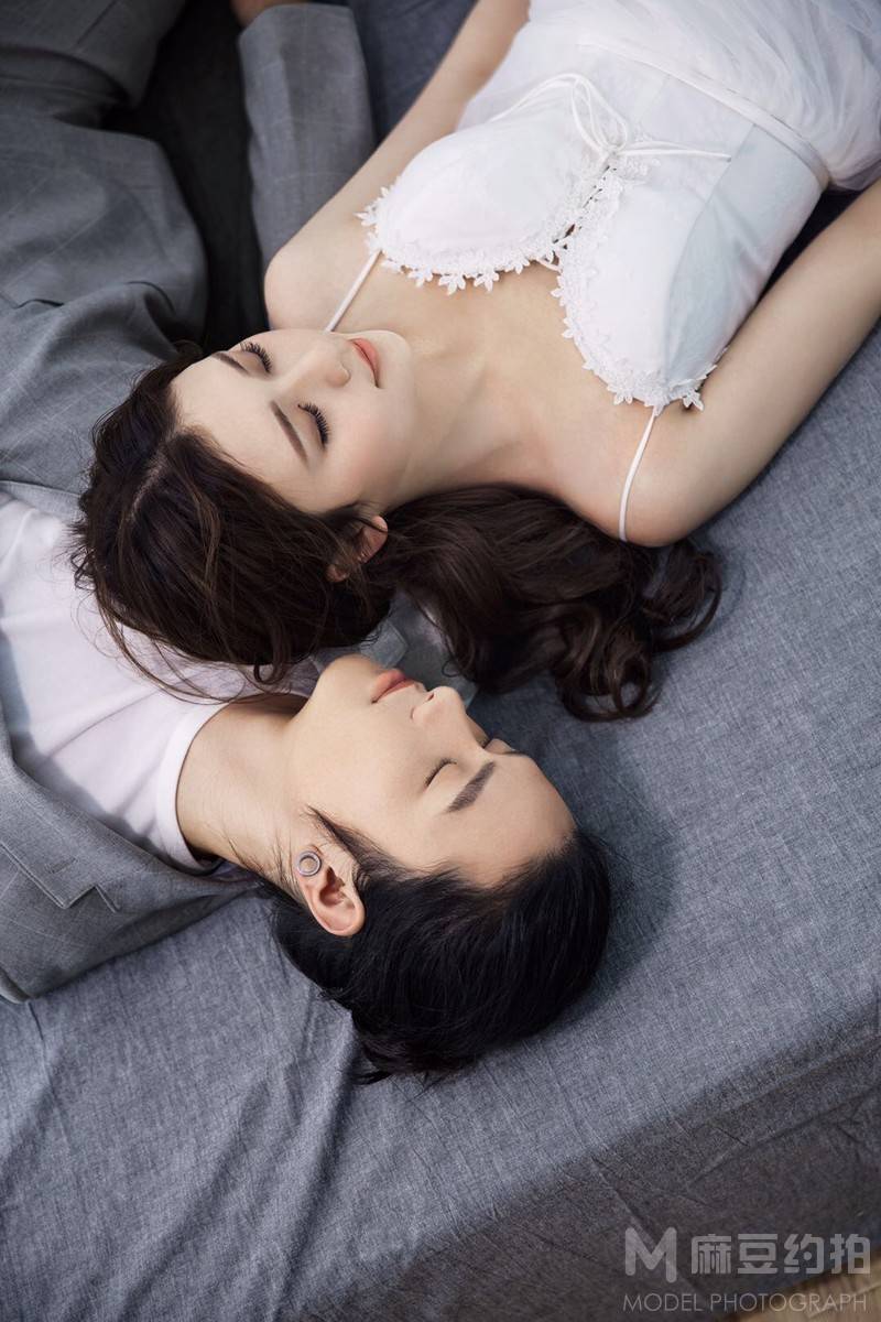 情侣模特