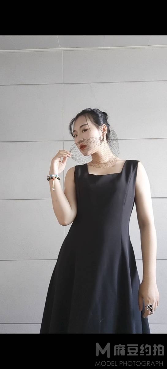 暗黑模特