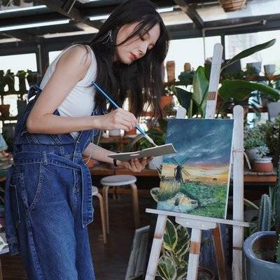 校园模特