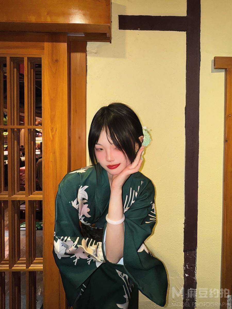 和服模特