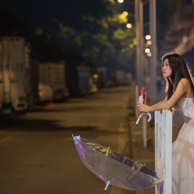 夜景模特