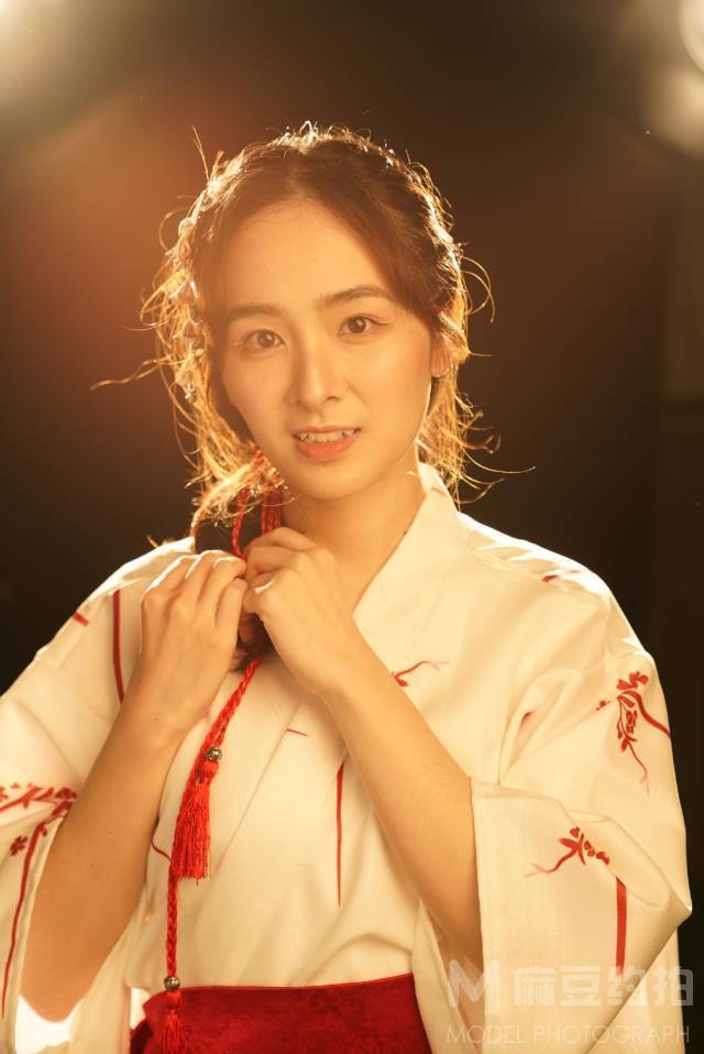 民国模特