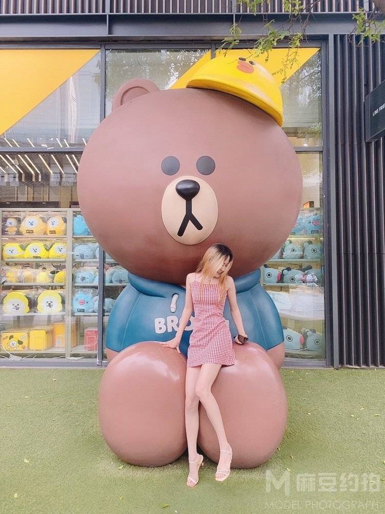 校园模特