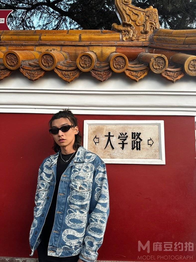 纪实模特