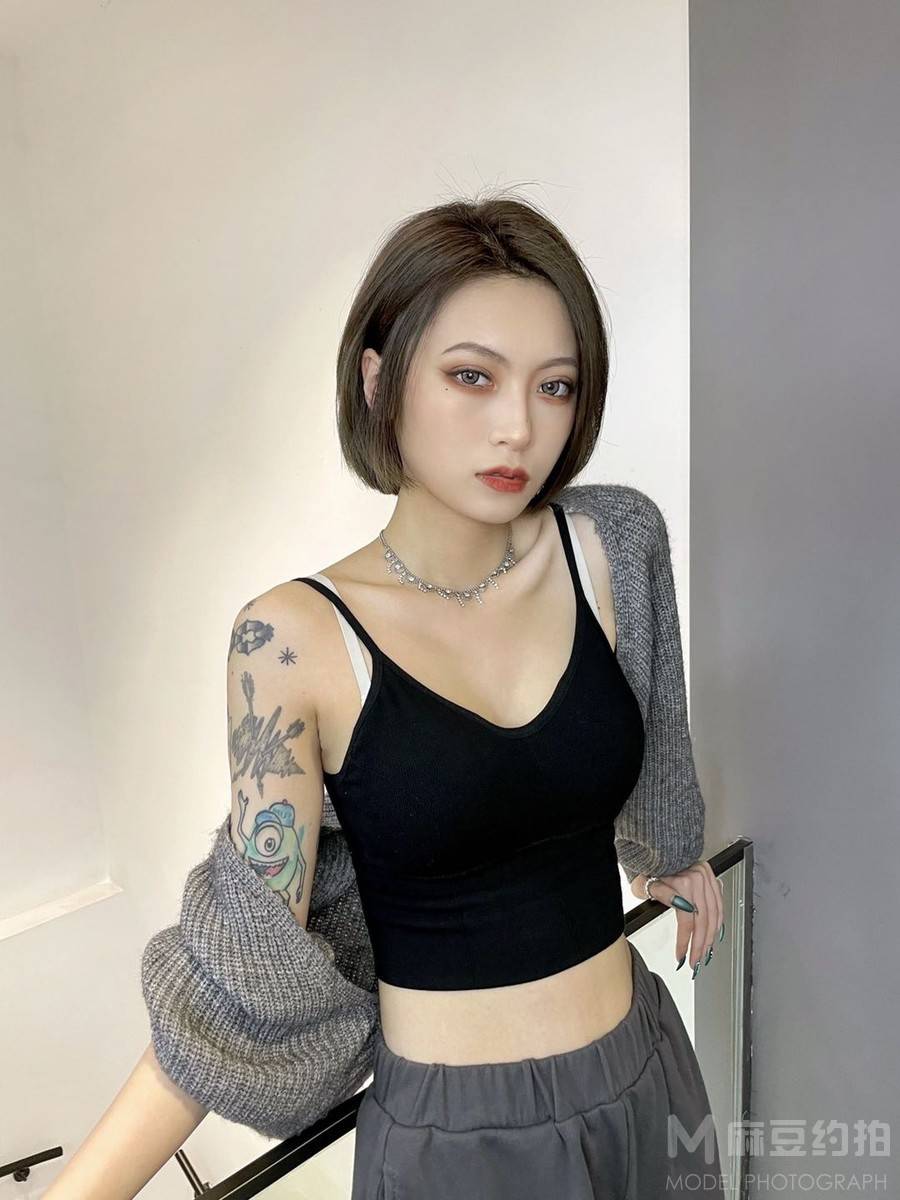 暗黑模特