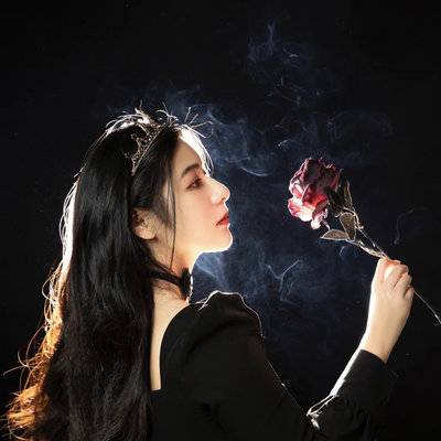 黑白模特